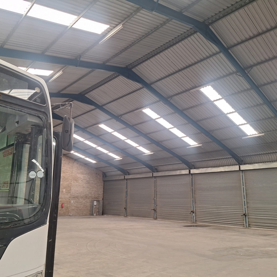 To Let Commercial Property for Rent in De Almeida Western Cape